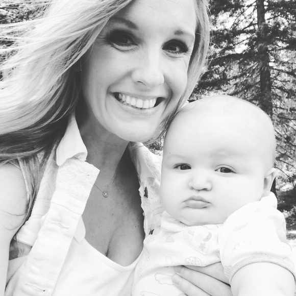 Meet your Posher, Amy - Picture 3 of 8